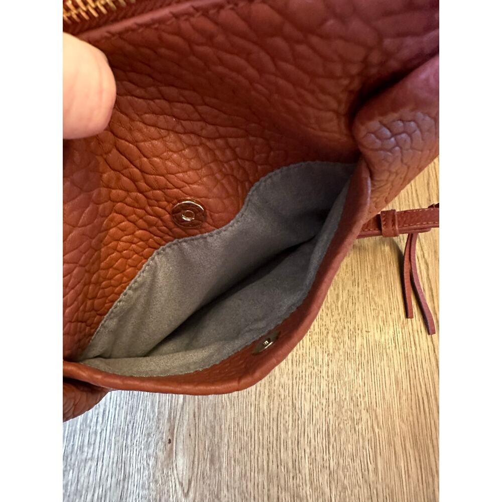 NWT Vince Camuto Steph Convertible Lamb Leather Pleated Tote Warm Spice - Picture 4 of 8